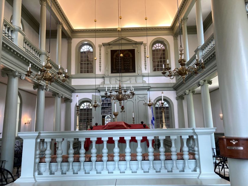 Touro Synagogue Interior